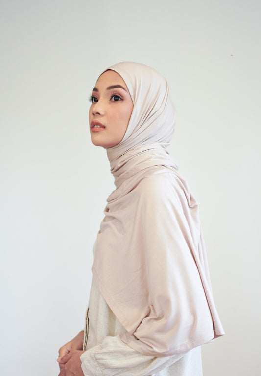 Nore Shawl by Tufine | Tufine