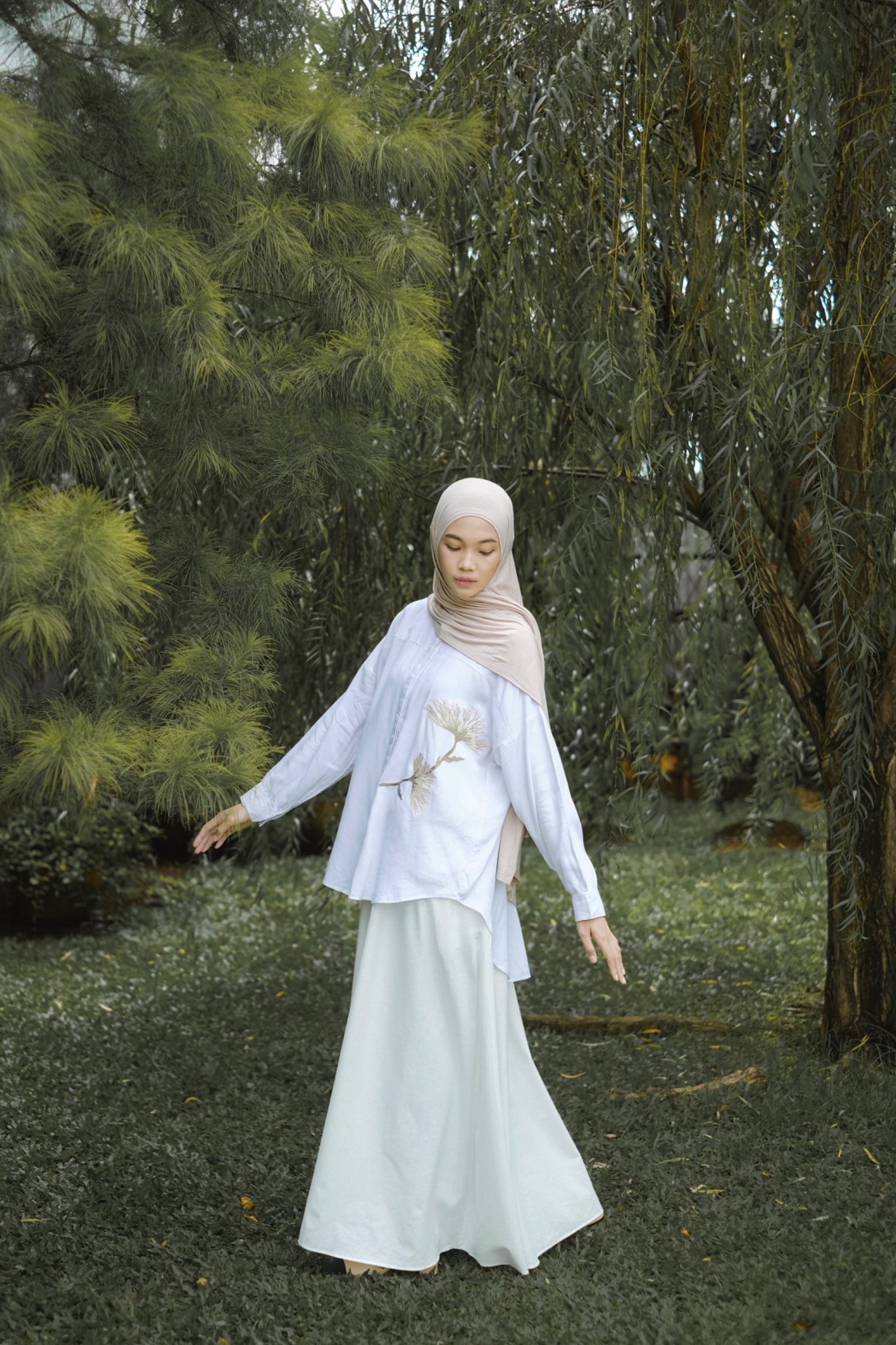 Sekar Shirt Off White by Tufine - foto 4 | Tufine