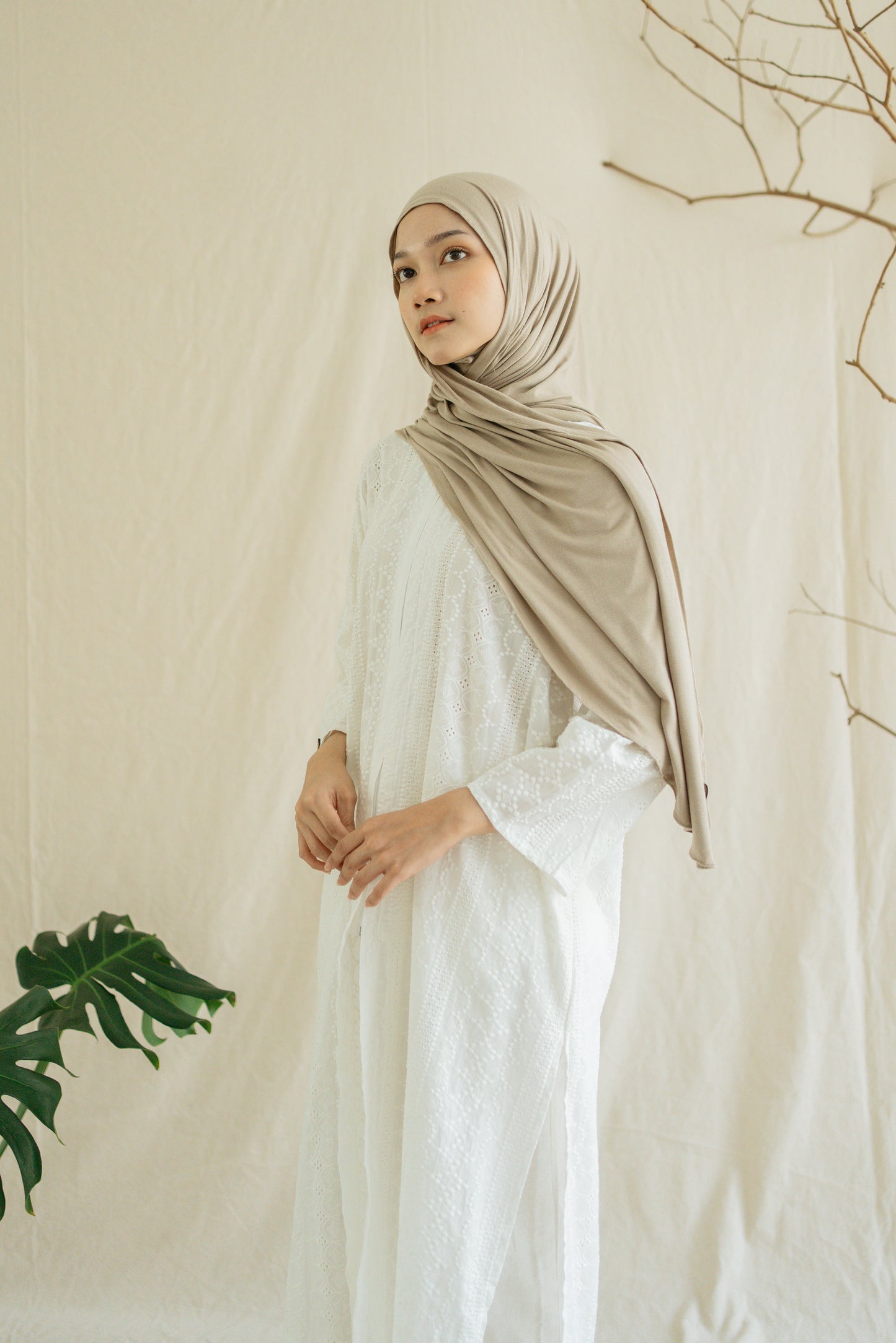 Atma Brukat Outer by Tufine | Tufine