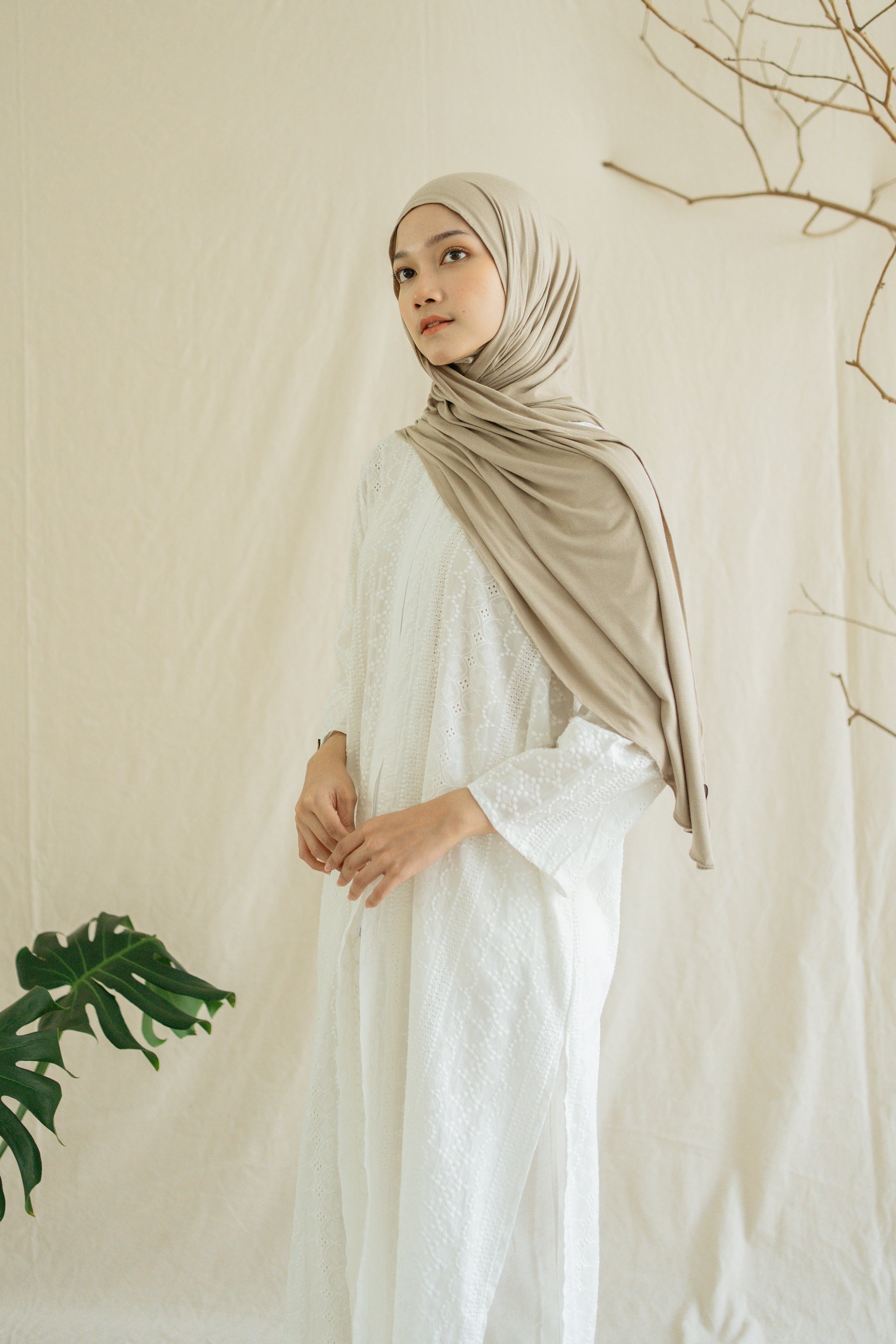Atma Brukat Outer by Tufine | Tufine