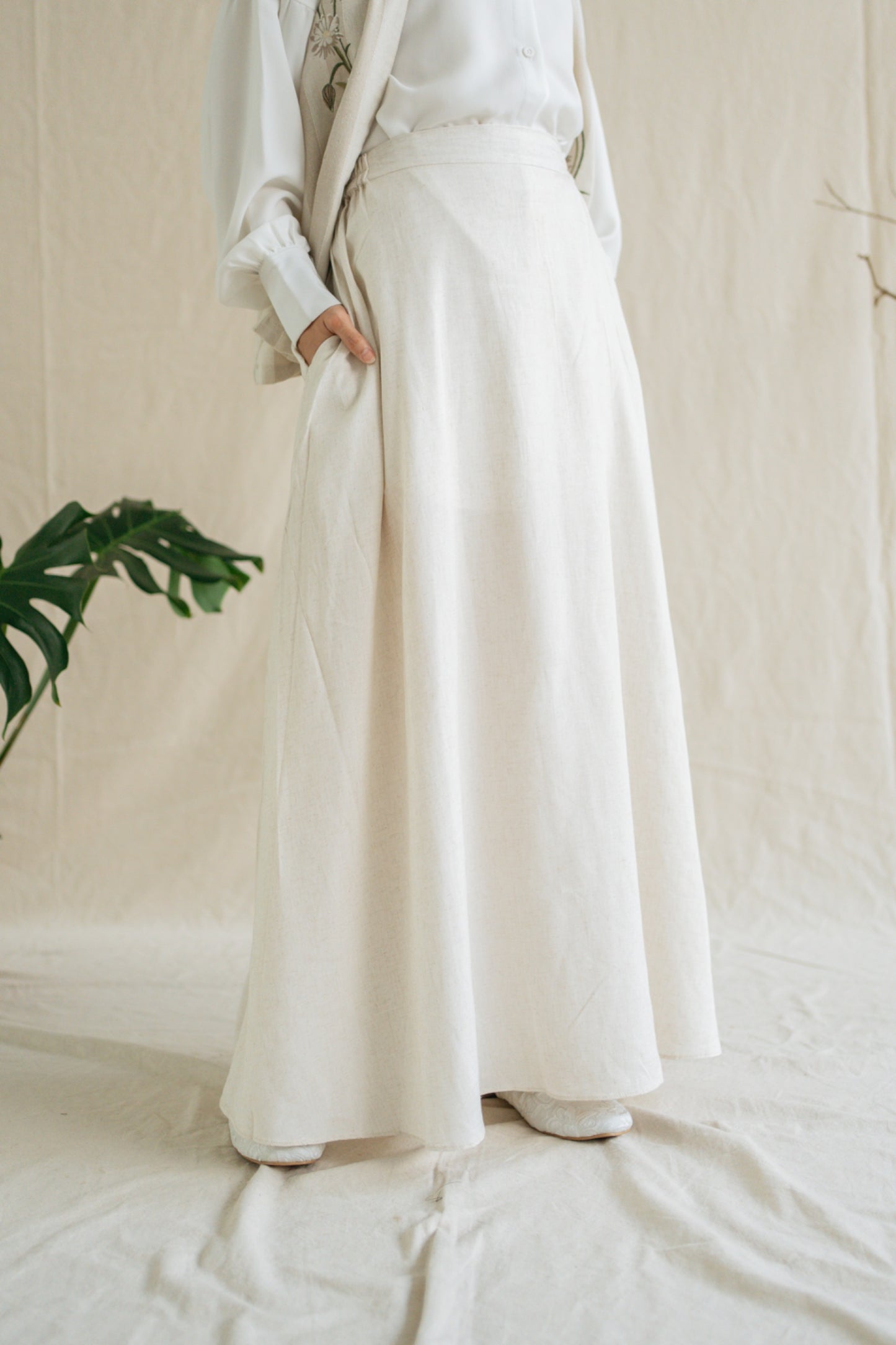 Berly Skirt Organic Linen Natural by Tufine | Tufine