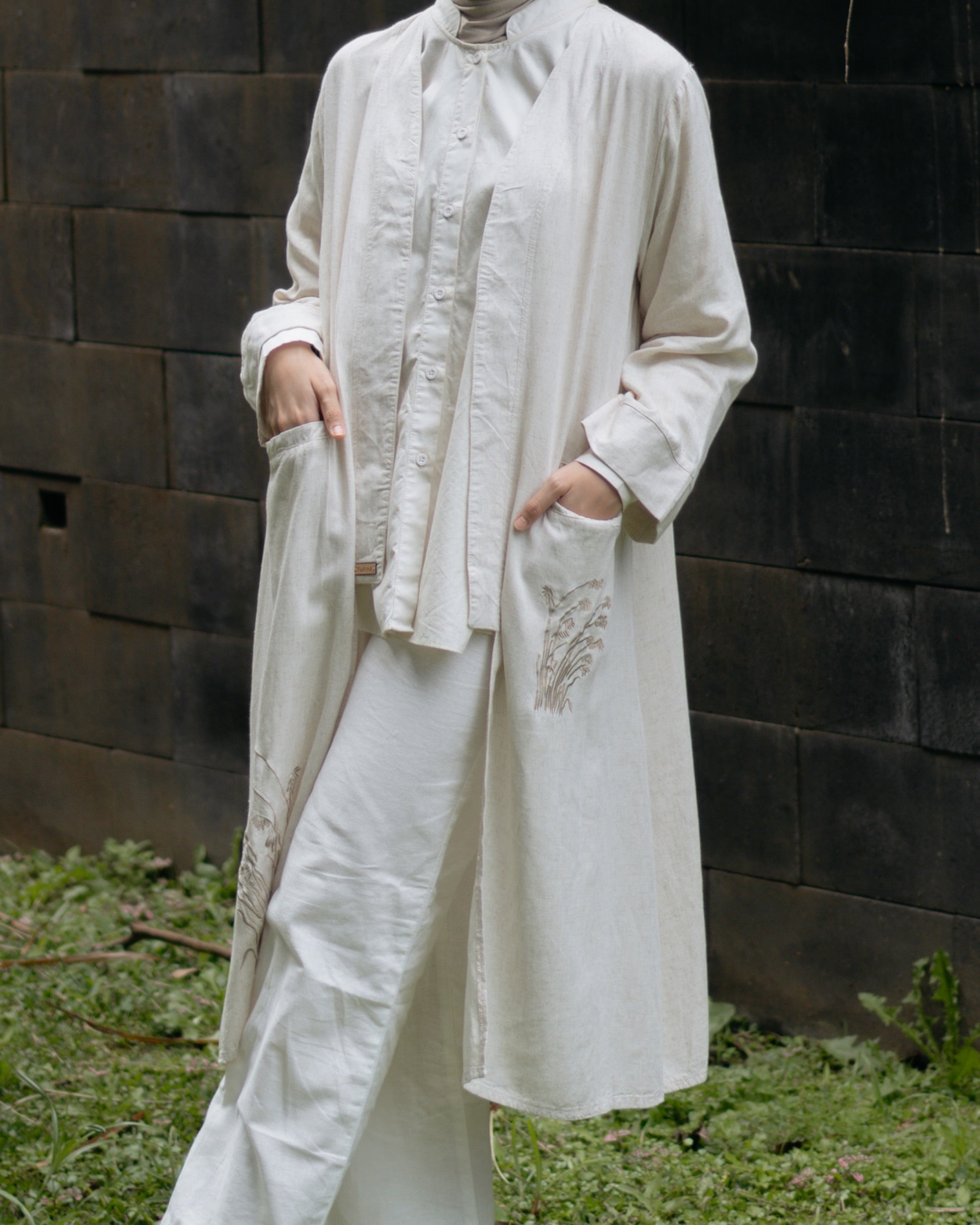 Japonica Outer by Tufine